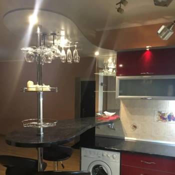 Продается 1-комнатная квартира, 49 м²