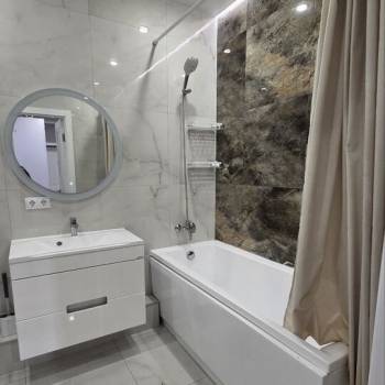 Сдается 2-х комнатная квартира, 65 м²