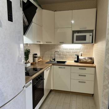 Продается 1-комнатная квартира, 35 м²