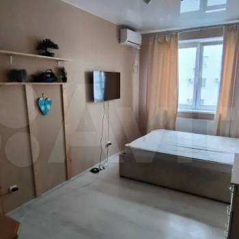 Продается 1-комнатная квартира, 37,3 м²