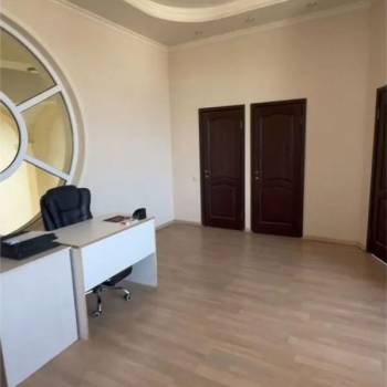 Сдается Офис, 138 м²
