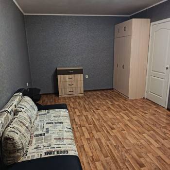 Сдается 1-комнатная квартира, 38 м²