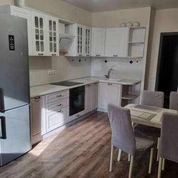 Сдается 2-х комнатная квартира, 71,8 м²