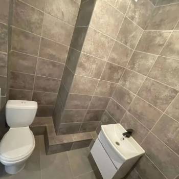 Продается 1-комнатная квартира, 36 м²