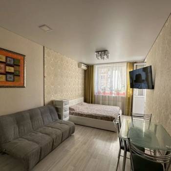 Продается 1-комнатная квартира, 40 м²