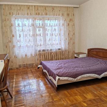Сдается Многокомнатная квартира, 110 м²