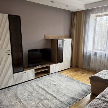 Сдается Многокомнатная квартира, 72 м²