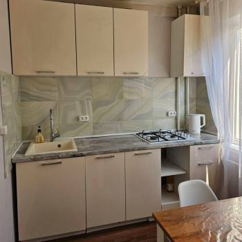 Сдается 2-х комнатная квартира, 45 м²