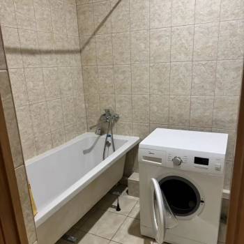 Сдается 1-комнатная квартира, 37,8 м²