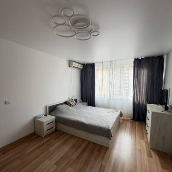 Сдается 1-комнатная квартира, 45 м²