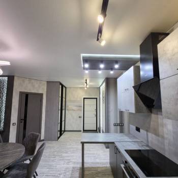 Сдается 2-х комнатная квартира, 65 м²