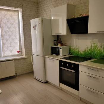 Продается 1-комнатная квартира, 36 м²