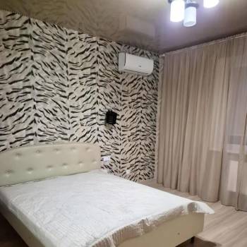 Сдается Многокомнатная квартира, 77 м²
