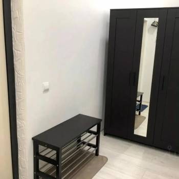 Продается 1-комнатная квартира, 40,5 м²