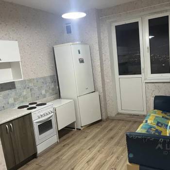 Сдается 1-комнатная квартира, 41 м²