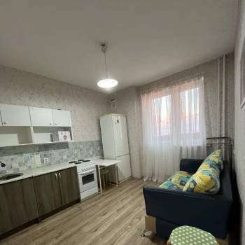 Сдается 1-комнатная квартира, 41 м²