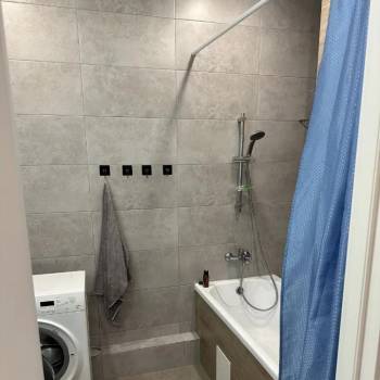 Сдается 2-х комнатная квартира, 61 м²