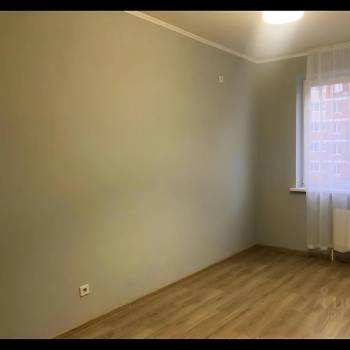 Продается 1-комнатная квартира, 32 м²