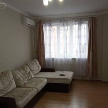 Сдается 1-комнатная квартира, 42,5 м²