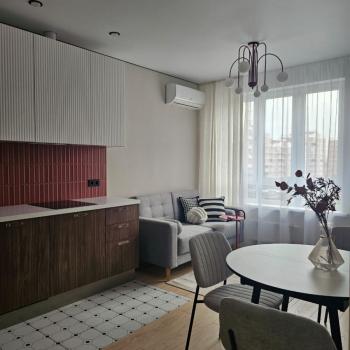 Продается 1-комнатная квартира, 37 м²