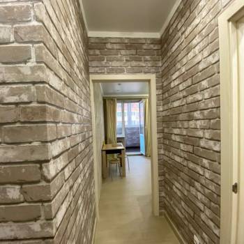 Сдается 1-комнатная квартира, 42 м²