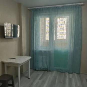 Сдается 1-комнатная квартира, 27 м²