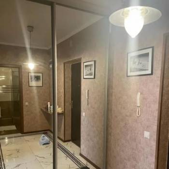 Сдается 1-комнатная квартира, 42 м²