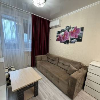 Сдается 1-комнатная квартира, 37 м²