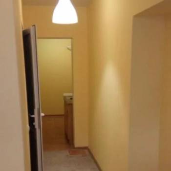 Сдается 2-х комнатная квартира, 42 м²