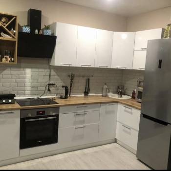 Продается 1-комнатная квартира, 32,9 м²