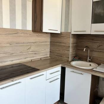 Сдается 1-комнатная квартира, 37,5 м²