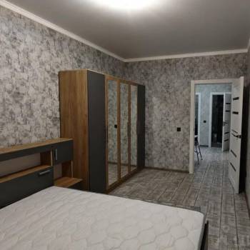 Сдается 2-х комнатная квартира, 70 м²
