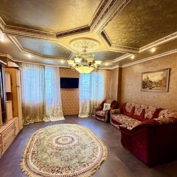 Сдается Многокомнатная квартира, 111 м²
