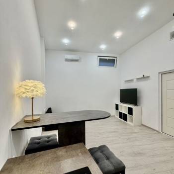 Продается 1-комнатная квартира, 24 м²