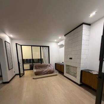 Сдается 2-х комнатная квартира, 80 м²