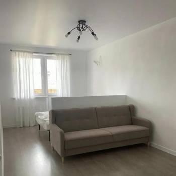Сдается 1-комнатная квартира, 46 м²