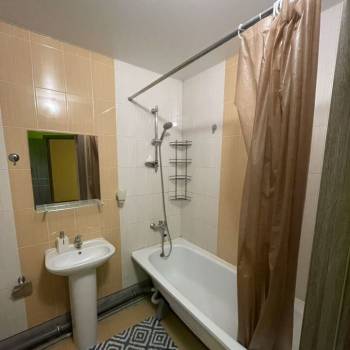 Сдается 1-комнатная квартира, 39 м²