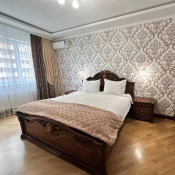 Продается 2-х комнатная квартира, 81,3 м²
