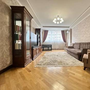 Продается 2-х комнатная квартира, 81,3 м²