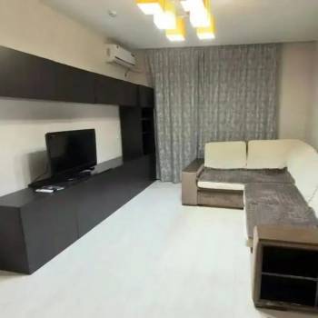 Сдается 2-х комнатная квартира, 58 м²