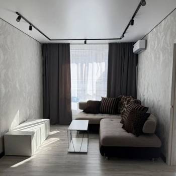 Сдается 1-комнатная квартира, 44 м²