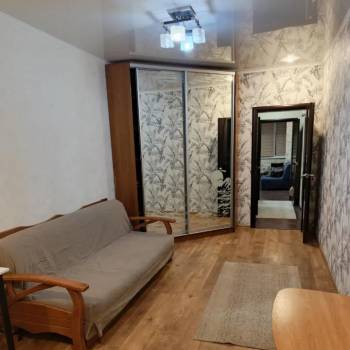 Сдается 1-комнатная квартира, 42 м²