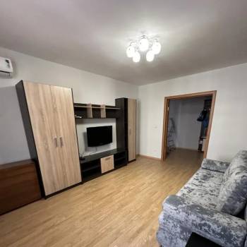 Сдается 2-х комнатная квартира, 61 м²
