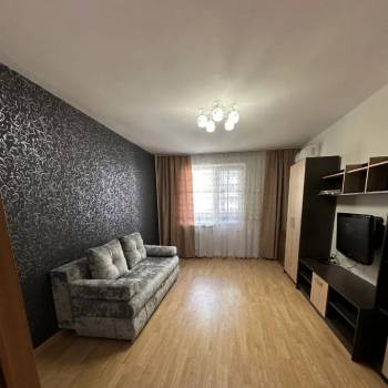 Сдается 2-х комнатная квартира, 61 м²