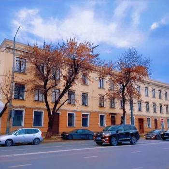 Сдается Нежилое помещение, 284 м²