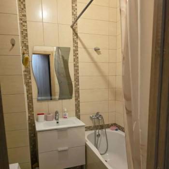 Сдается 1-комнатная квартира, 45 м²
