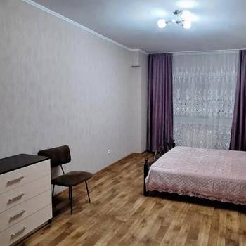 Сдается 1-комнатная квартира, 44 м²