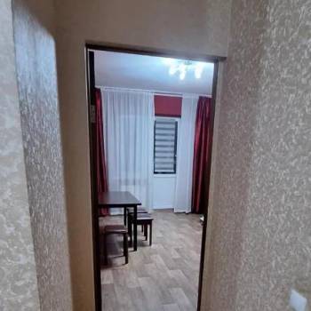Сдается 1-комнатная квартира, 44 м²