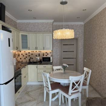 Сдается 1-комнатная квартира, 50 м²