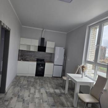 Сдается 1-комнатная квартира, 42,1 м²